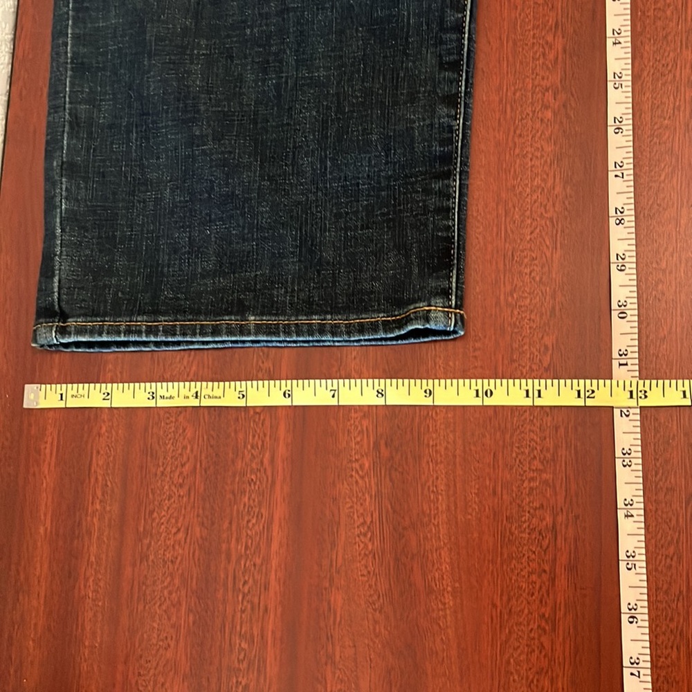 Lucky Brand Jeans - Picture 3 of 9